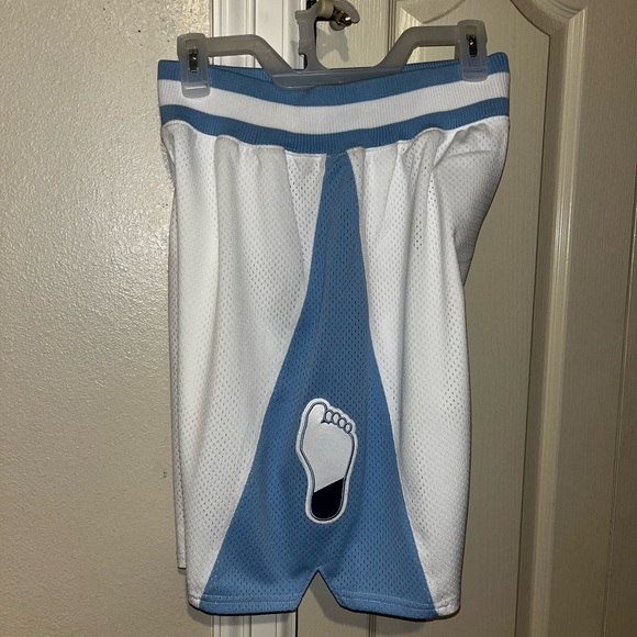 University of North Carolina Tar Heels Basketball Shorts UNC Blue White - Picture 1 of 8